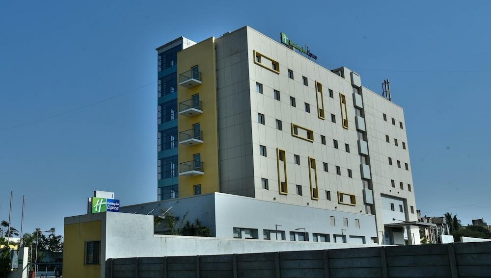 Holiday Inn Express Nashik Indira Nagar By Ihg Luaran gambar